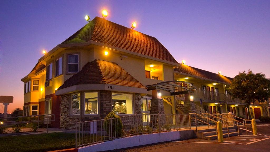 Quality Inn Elk Grove-Sacramento Exteriör bild